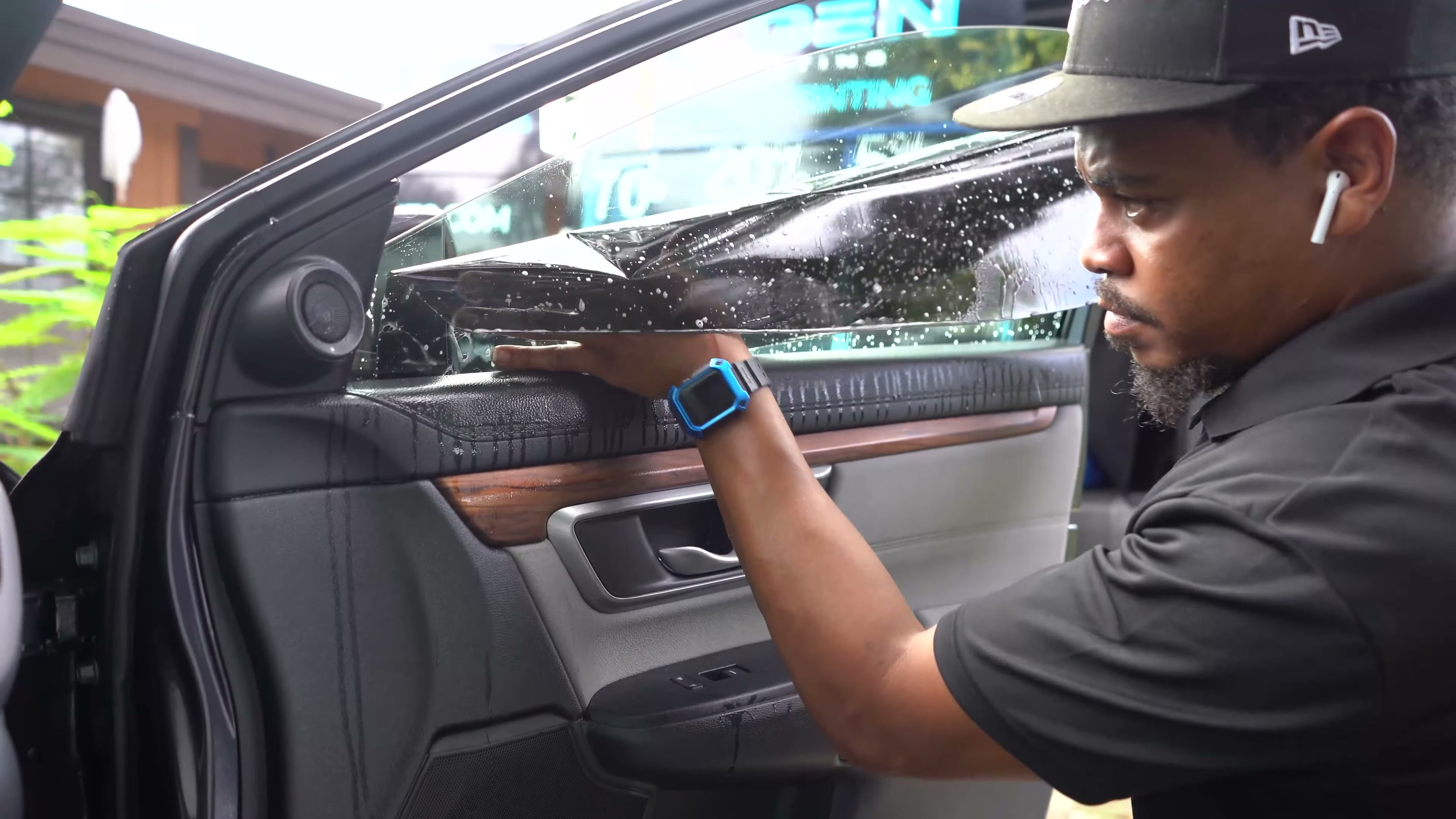 Derrick — Tint School Online video review: Zero Experience → Thriving Business